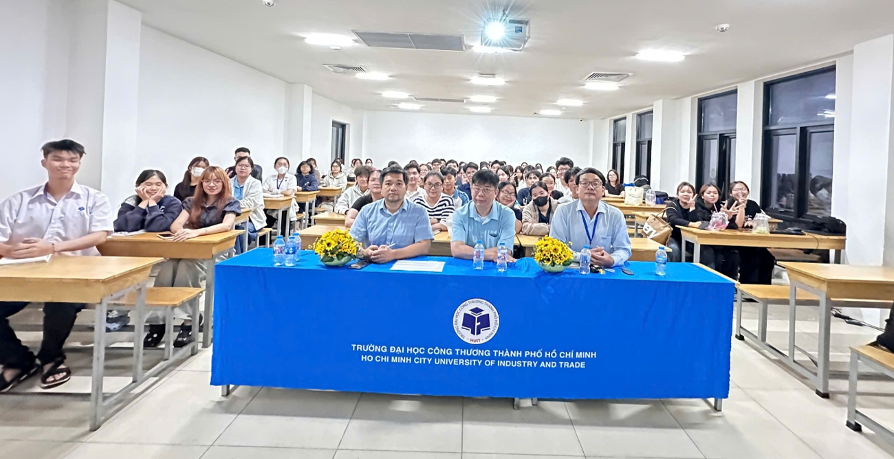 Hội thảo chuyên đề: “Sinh viên ngành Công nghệ sinh học trong thời đại AI”